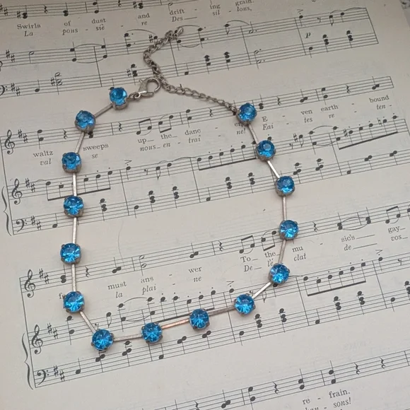 Vintage Blue Stone Choker Necklace - Picture 8 of 10